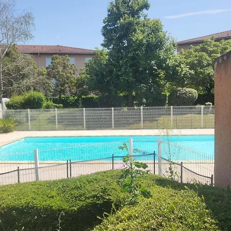 Moundi Piscine-parking-balcon Proche Hippodrome アパート トゥールーズ