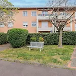 Appartement Moundi Piscine-parking-balcon Proche Hippodrome *